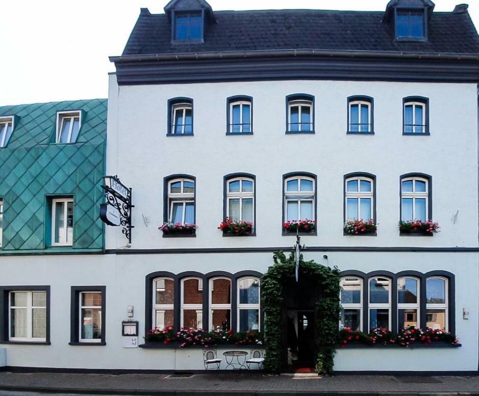 Hotel Landhaus zur Issel Isselburg Exterior foto